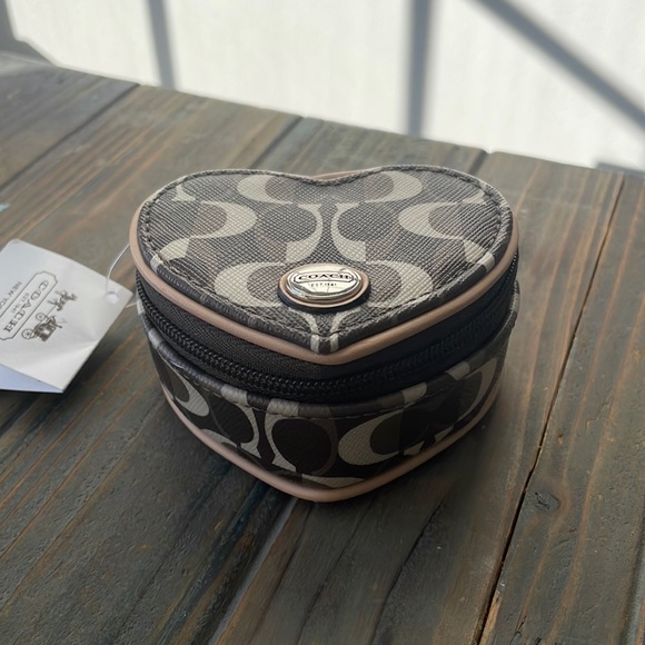 COACH Jewelry pouch